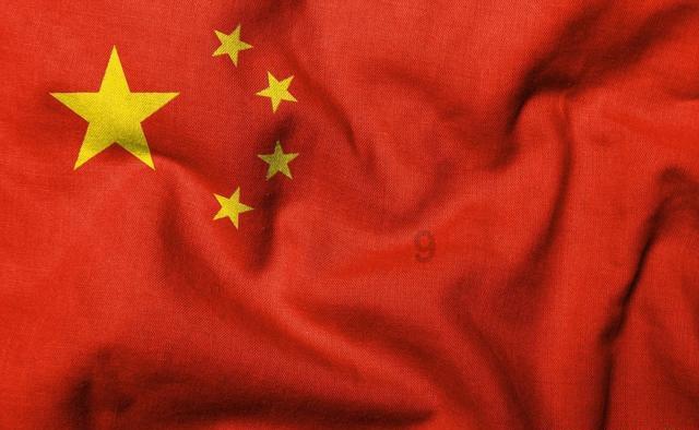 为什么坐久了就会觉得屁股连着腿抽筋一样的疼